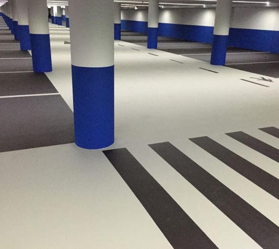 Parkeergarage Triflex blauw, wit, grijs