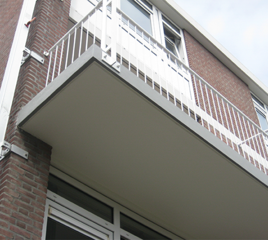 Triflex, wanden en plafonds balkons en galerijen