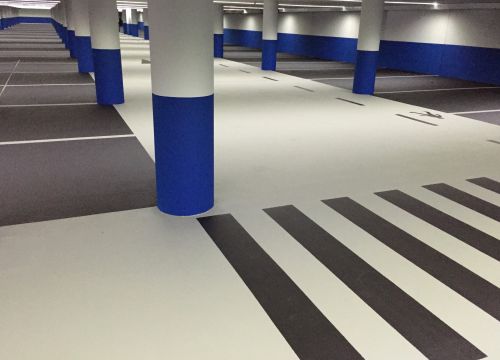 Parkeergarage Triflex blauw, wit, grijs