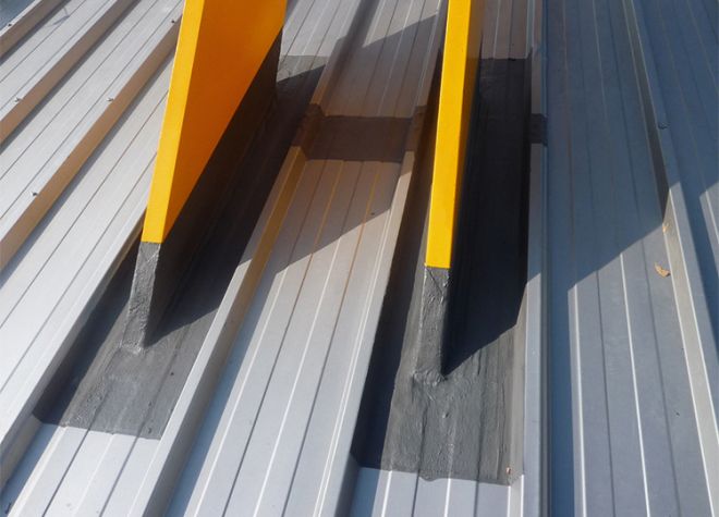 metalen dak detail